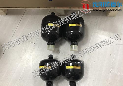 奥莱尔蓄能器ELM0.75-210/00/AF-01102