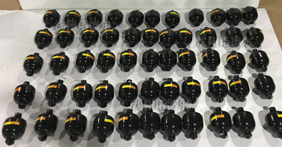 DA-075-210ABAF1125风电0.75L隔膜蓄能器